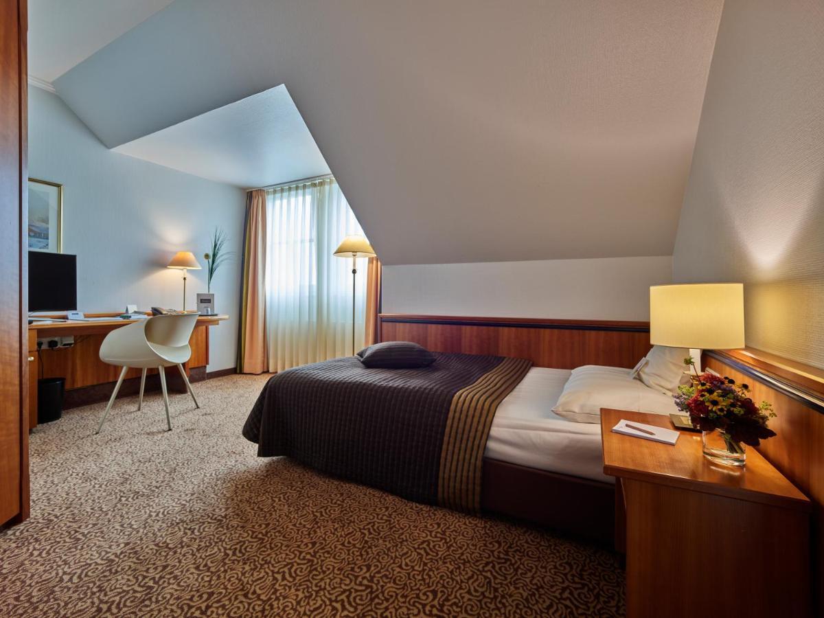 Tandreas Hotel & Restaurant Giessen Exterior foto
